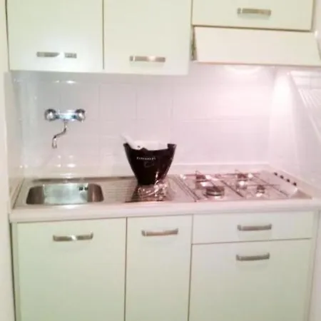 Lovely For 5 Guests By The *